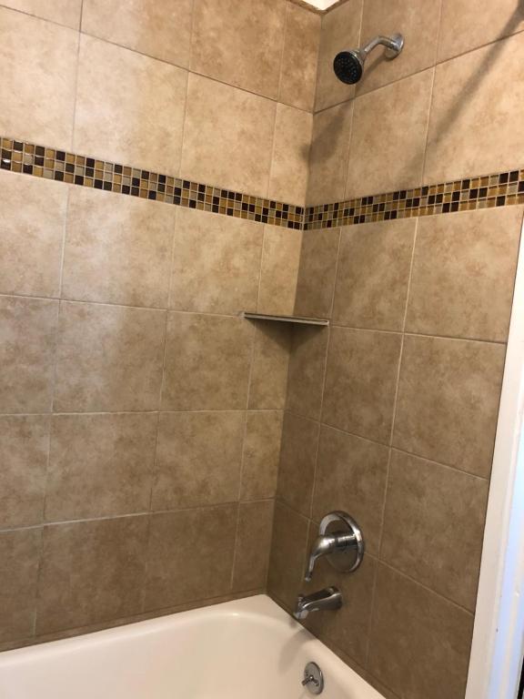 Room image 3